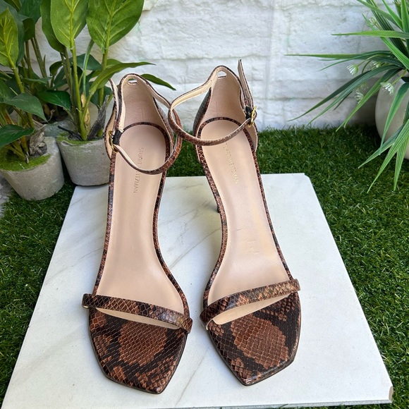 Stuart Weitzman Amelina 95 Snake-Embossed Leather Sandal Size 9.5 - Picture 4 of 12